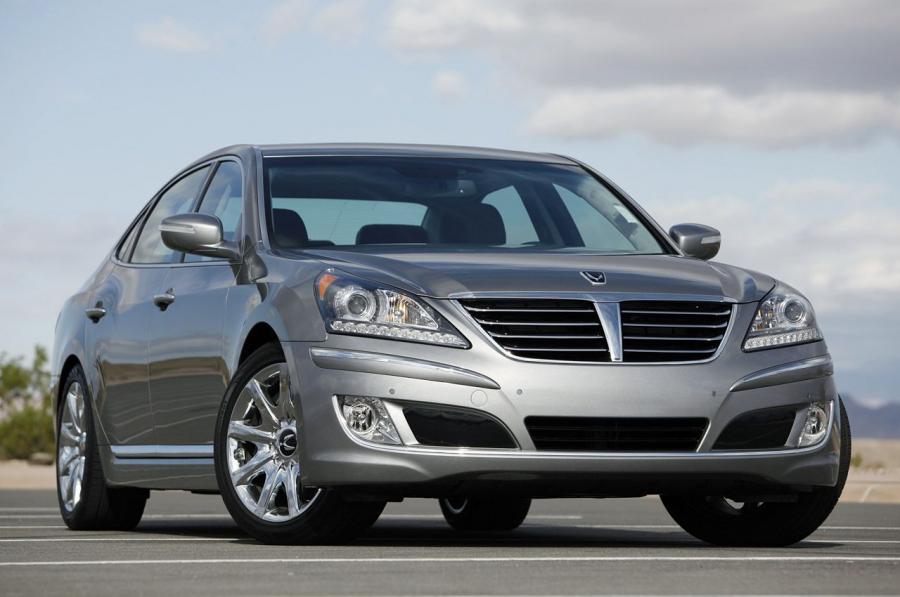  Hyundai Equus 2012 года  (фото 1 из 41)